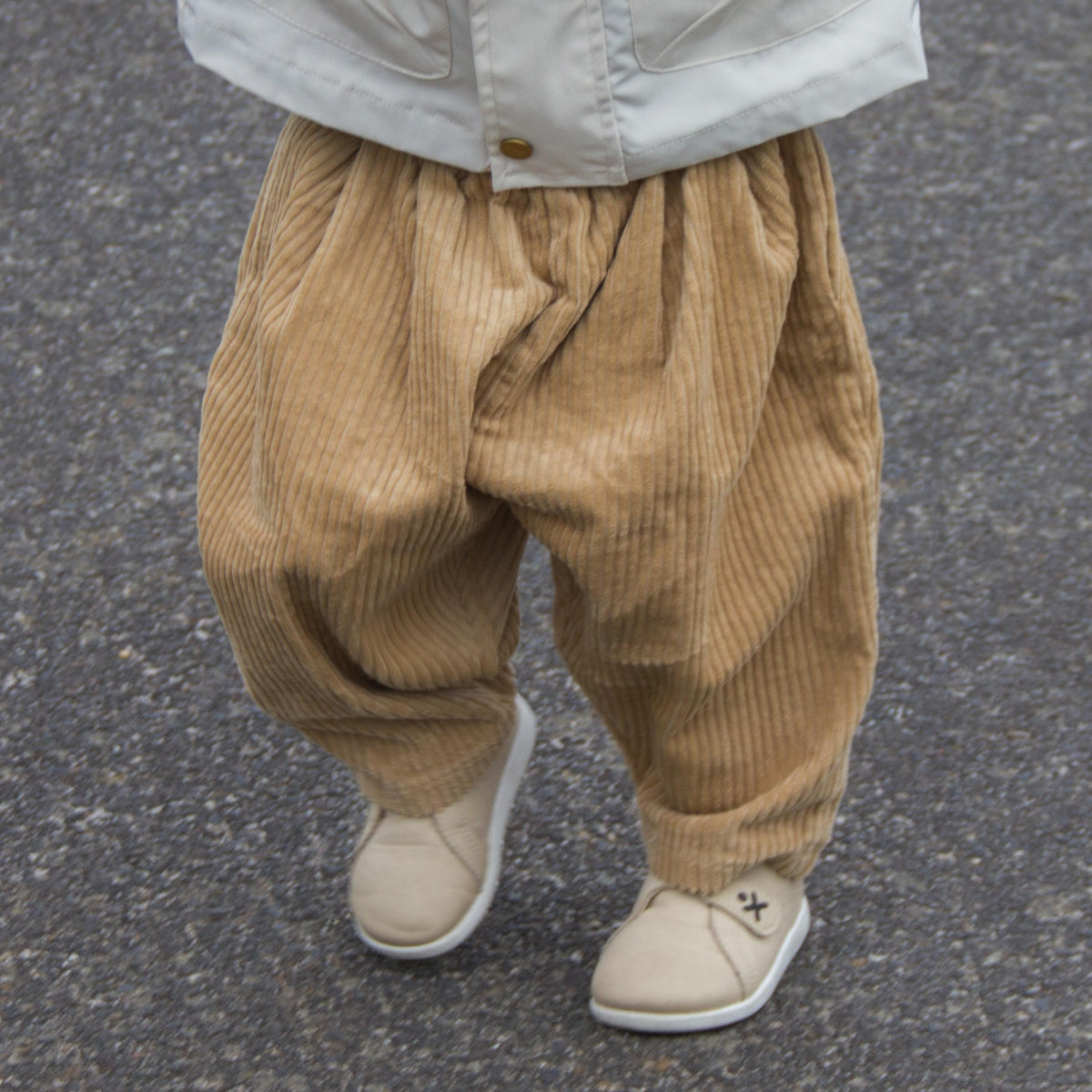 Baggy Corduroy Pants - Beige