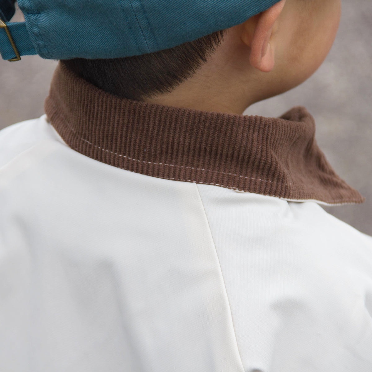 Light Windbreaker Jacket - Off White