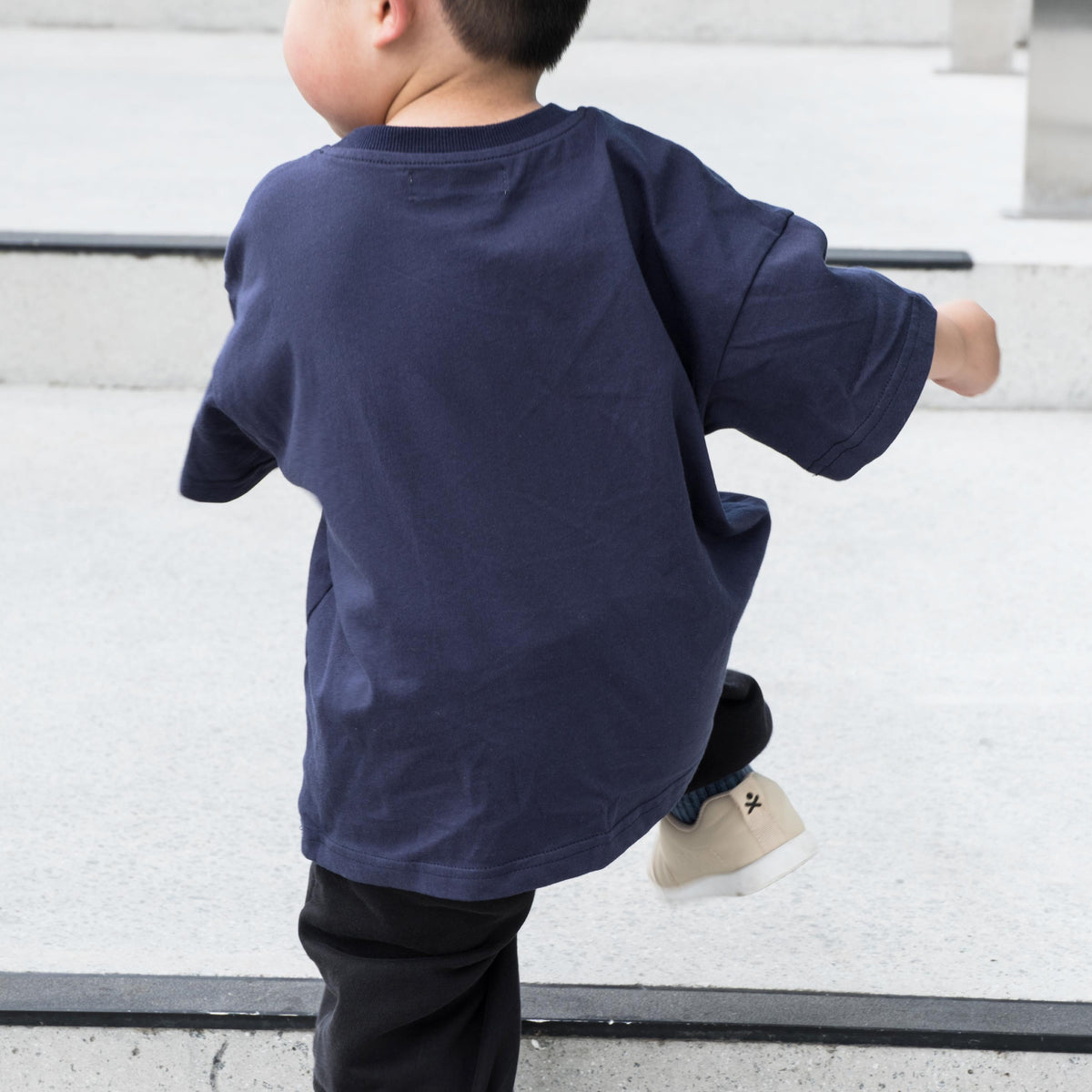 Tamago Club T-Shirt - Navy